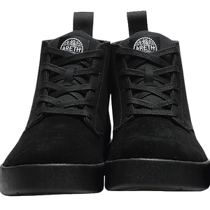 AREth A[X CHUKKA All Black 22LA